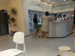 -山与蓝·轻糖鲜果蛋糕(勒泰店)