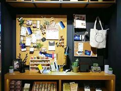 -九木杂物社(江宁金鹰店)