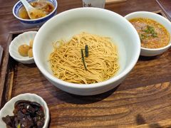 -蟹上黄·蟹黄面·江南糖水(人民广场店)