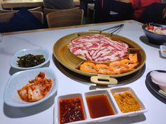 -猪啊牛呀羊啊铜盘烤肉(正大广场店)