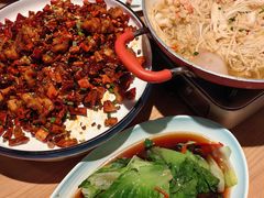 -自己人•宜昌菜(水悦城店)