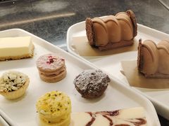 -星巴克臻选(上海合生汇1F店)