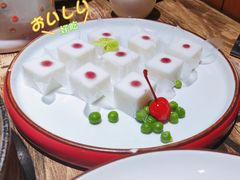 -香山湖家家宴(中山陵店)