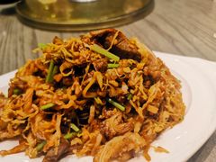 月牙骨炒酸菜-北李妈妈菜·海肠捞饭(高新万达店)