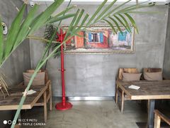 -HIGH FIVE哈福手工汉堡(桂林路店)