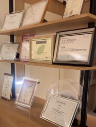 -AGE LOCK 锁龄美肌