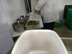 -上海虹口糕团食品厂(茂名路店)