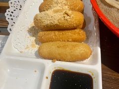 -乡土黄·鲜牛肉火锅·小龙虾(兴业街店)
