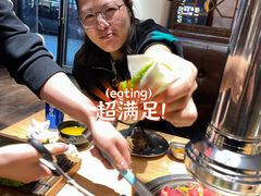 -极简·炭火烤肉主题餐厅·龙虾烧烤·烤羊排(宝龙店)