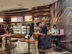 -星巴克(上海长宁来福士1F店)