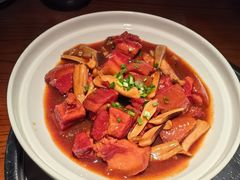 -花菇朵·云山雀 ll 野生菌锅·野果酸汤·精品滇菜(万柳店)