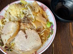 二郎系拉面-拉面莊夢語＆中华料理八椿