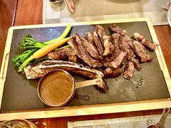 -东西风牛排馆周末烧烤自助(首都机场希尔顿店)