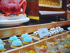 -雍容荟帝王蟹活龙虾展台自助(IFS黑金店)