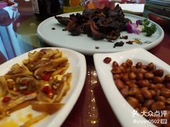 酱鸭-俏湘浔·宴会主题酒店