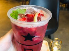 -星巴克臻选(北京嘉里中心第二店)
