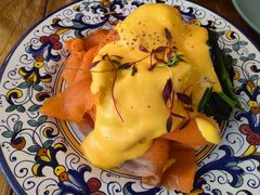 三文鱼班尼迪克-Alimentari早午餐(安福路店)