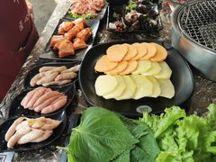 -啊美丽炭火烤肉(滑翔一店)