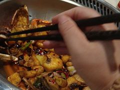 -七欣天香辣蟹火锅(南京建宁路大观天地店)