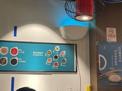 -尚尚仙·酸汤猪手·猪肚鸡火锅(华联万柳购物中心店)