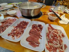 -养牛邓·潮汕牛肉海鲜自助火锅(广州店)