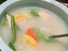 -老滇山寨•云南特色菜•地方菜•民族风情歌舞表演(世纪金源店)