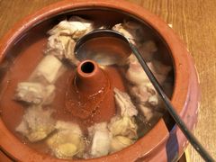 -云海肴·汽锅鸡·云南菜(天山百盛优客店)