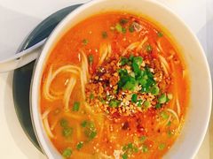 -港丽餐厅(高德置地店)