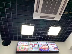 -宝哥杂酱万州面(镋钯街37号院店)
