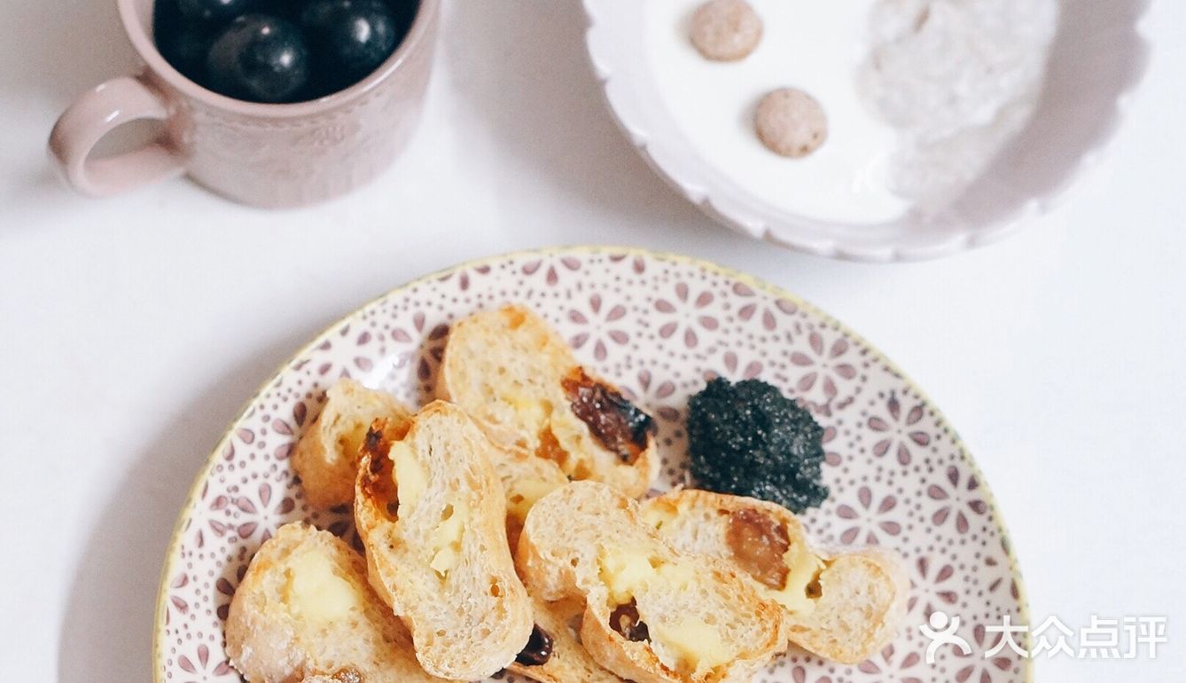 自制鸡肉饼 ️主食~自制全麦奶酪菠萝欧包62克