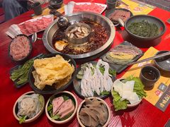 -谭鸭血老火锅(万象九宜城店)