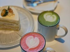 -洪小鹏生活美学馆(领SHOW天地店)