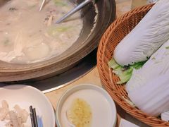 -陈大锅·岳阳鱼馆·地道岳阳菜(美食街店)