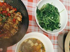 -新李记 · 口味菜馆(南郊公园店)