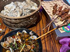 -蚝堡海鲜·威海菜·海肠捞饭·烧烤·亚洲吃蚝公司(幸福门店)