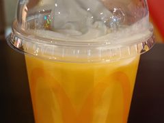 甜品站阳光橙麦旋酷-麦当劳(虹梅路地铁站店)