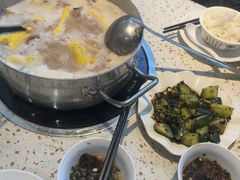 -土风豆米火锅(鸿通城店)