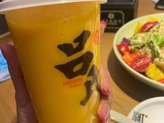 芒果汁-吕氏疙瘩汤·海鲜新鲁菜(凯德mall新都心店)