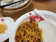 鱼香肉丝饭-阳阳中国饭(北京荟聚店)