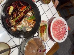 -伍师兄市井火锅(东部星悦天地店)