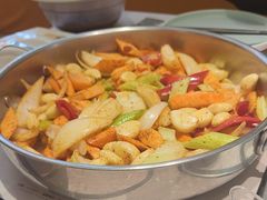 -黄记煌三汁焖锅(新佳丽江汉路店)