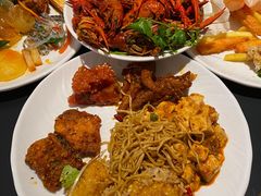 -涨巢·潮玩水疗局