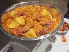 -大芊金重庆串串火锅(南京路店)