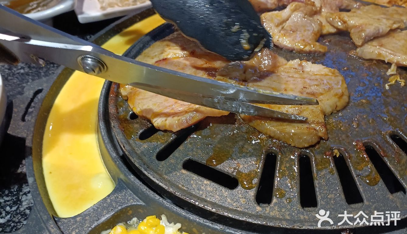 大快朵颐烤肉时💯