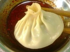 牛肉汤包-清真老铁家灌汤包