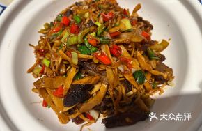 Sandy Pot Bamboo Shoot Spicy Pork