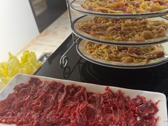 -潮汕三宝鲜牛肉火锅