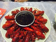 巴厘龙虾(音乐学院店)-巴厘龙虾·榜首油焖大虾(音乐学院·沿江酒馆店)