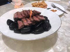 低温谷饲牛排-人间采蜜(海信广场店)