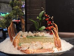 -蟹犇前•帝王蟹雪蟹(陆家嘴店)